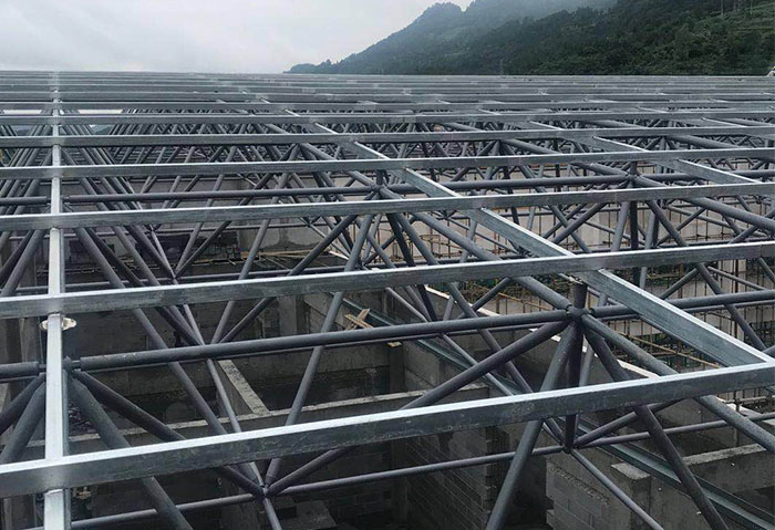 高碑店学校艺体楼网架
